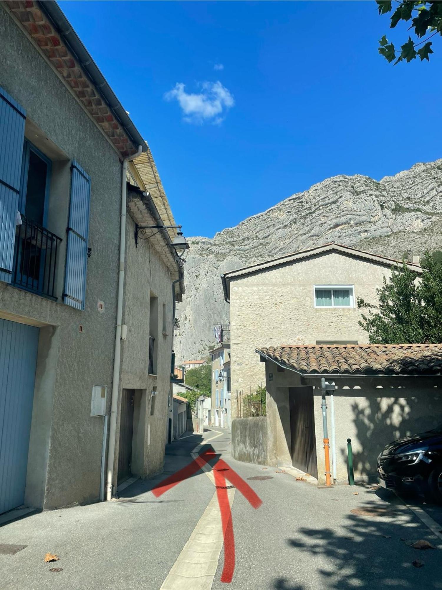 Tour De Babel Appartement Sisteron Buitenkant foto
